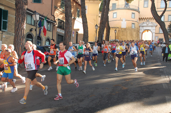 Mezza Maratona dei Castelli Romani (05/10/2008) castelgandolfo-021