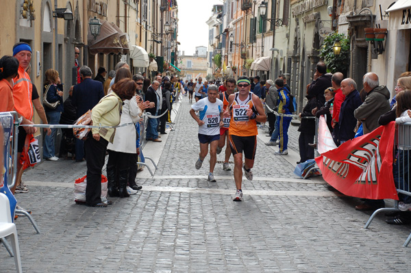 Mezza Maratona dei Castelli Romani (05/10/2008) castelgandolfo-564