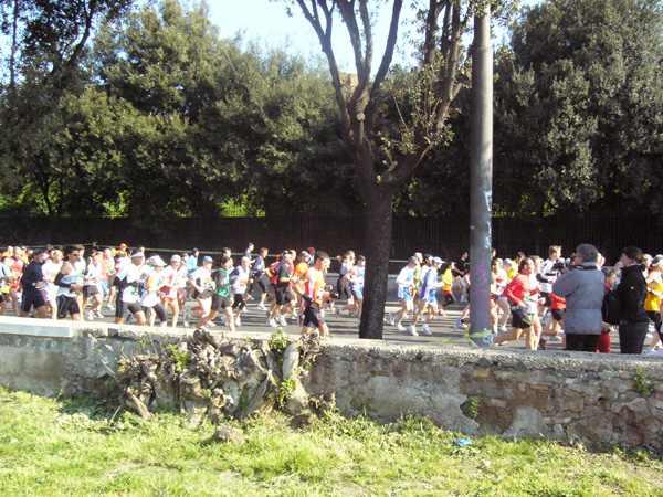 Maratona della Città di Roma (22/03/2009) costa_km_02_045