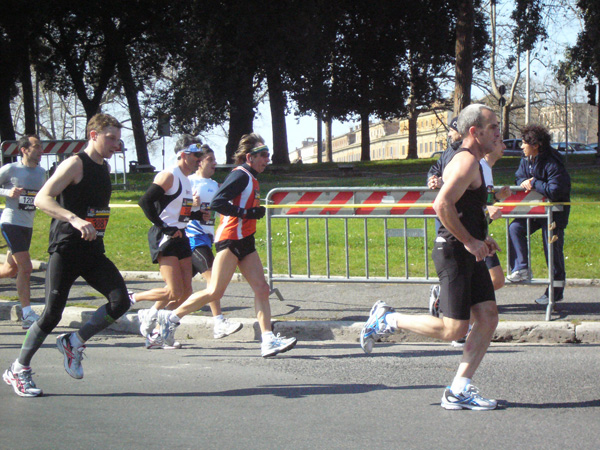 Maratona della Città di Roma (22/03/2009) costa_km_12_095