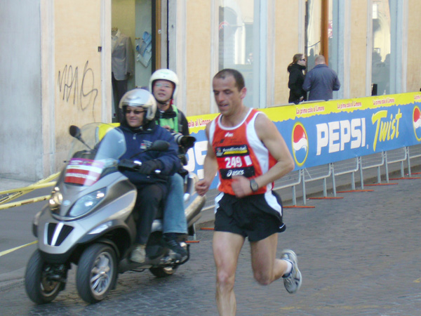 Maratona della Città di Roma (22/03/2009) azzali_0006