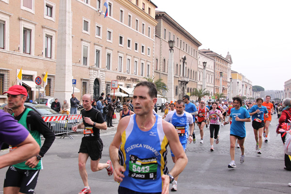 Maratona di Roma (21/03/2010) robert_0203