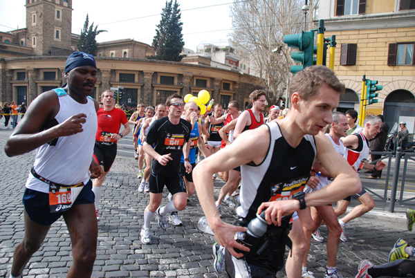 Maratona di Roma (21/03/2010) pat_2192