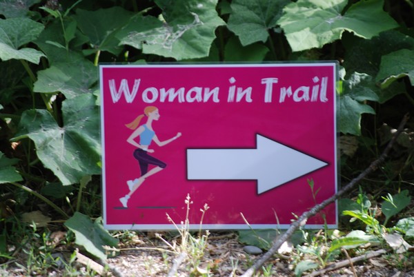 Woman in Trail (01/07/2012) 00019