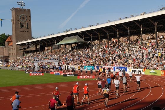 Locandina e foto della Maratona di Stoccolma