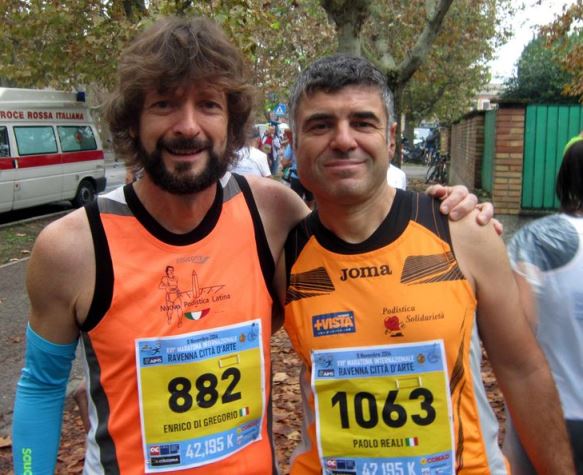 Il nostro runner Paolo insieme all'amico Enrico della Nuova Podistica Latina