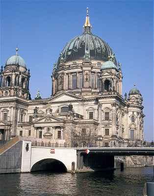 Il Duomo di Berlino aspetta Anna Maria e Marco...