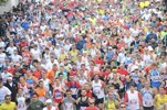 la partenza della 30esima maratona di Firenze