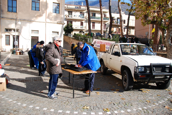 Marcia degli 8 Fontanili (20/12/2009) otto_fontanili_8342