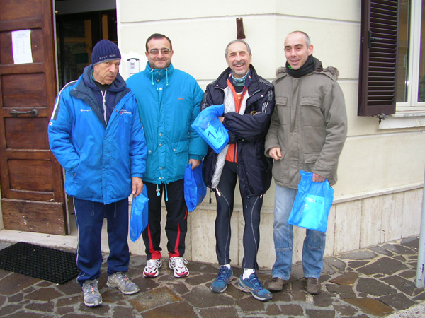Winter Trail dei Marsi (25/01/2009) collelongo-044