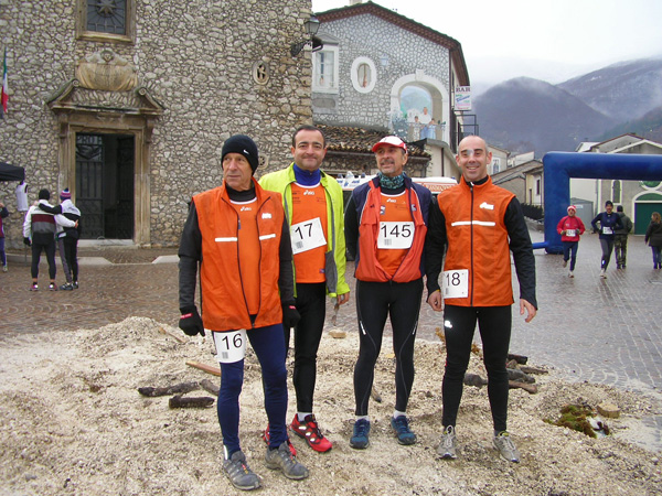 Winter Trail dei Marsi (25/01/2009) collelongo-053