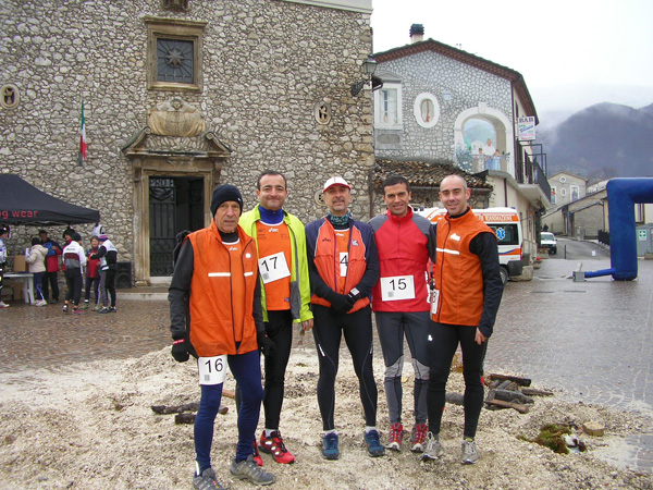 Winter Trail dei Marsi (25/01/2009) collelongo-054