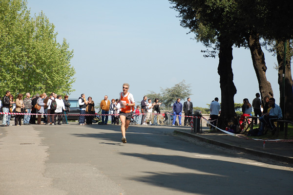 Giro delle Ville Tuscolane (25/04/2009) frascatipino_121