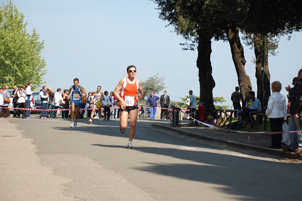 Giro delle Ville Tuscolane (25/04/2009) frascatipino_132