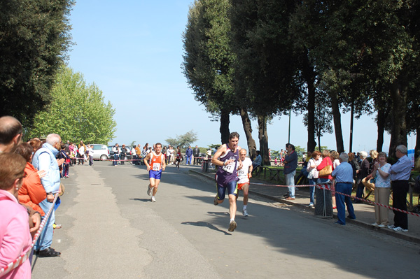 Giro delle Ville Tuscolane (25/04/2009) frascatipino_168