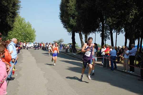 Giro delle Ville Tuscolane (25/04/2009) frascatipino_169