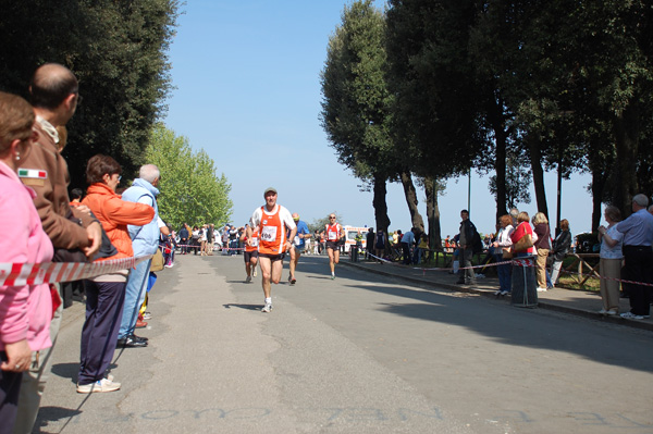 Giro delle Ville Tuscolane (25/04/2009) frascatipino_222