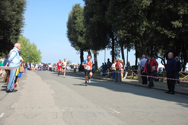 Giro delle Ville Tuscolane (25/04/2009) frascatipino_236
