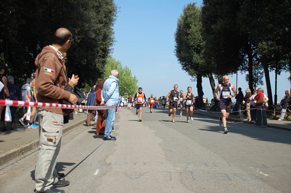 Giro delle Ville Tuscolane (25/04/2009) frascatipino_253