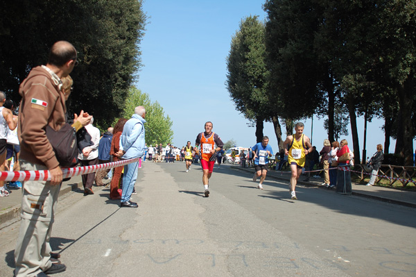 Giro delle Ville Tuscolane (25/04/2009) frascatipino_261