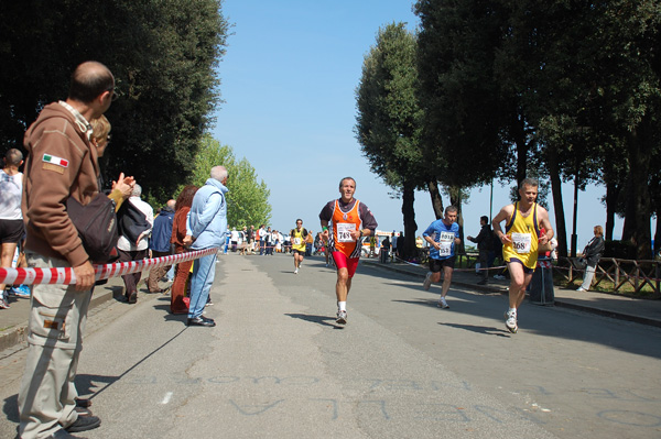 Giro delle Ville Tuscolane (25/04/2009) frascatipino_262