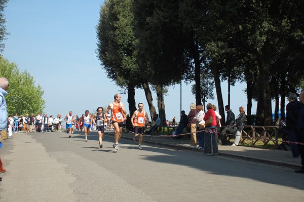 Giro delle Ville Tuscolane (25/04/2009) frascatipino_284