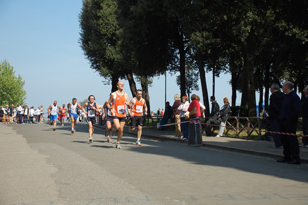 Giro delle Ville Tuscolane (25/04/2009) frascatipino_285