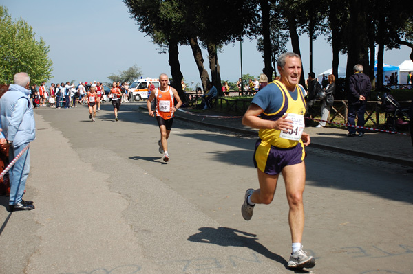 Giro delle Ville Tuscolane (25/04/2009) frascatipino_329