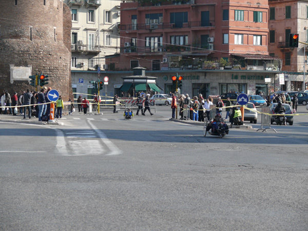 Maratona della Città di Roma (22/03/2009) giulia_1050055