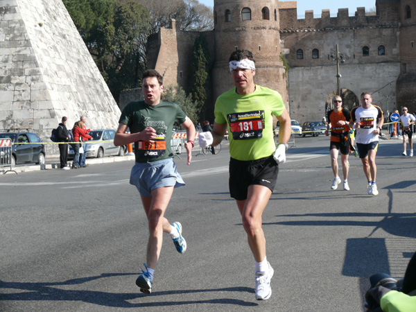 Maratona della Città di Roma (22/03/2009) giulia_1050140