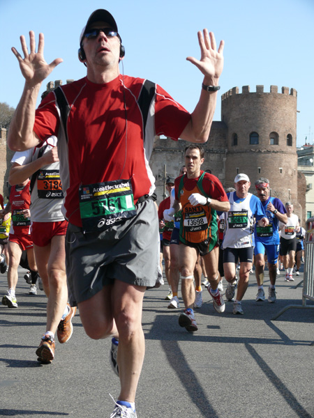 Maratona della Città di Roma (22/03/2009) giulia_1050282