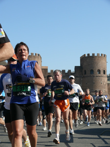 Maratona della Città di Roma (22/03/2009) giulia_1050366