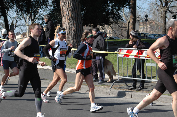 Maratona della Città di Roma (22/03/2009) dominici_km_12_630