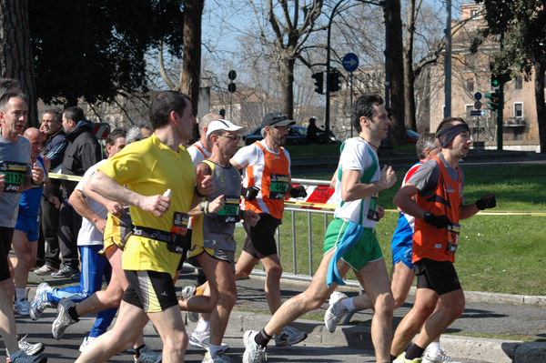 Maratona della Città di Roma (22/03/2009) dominici_km_12_645
