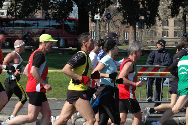 Maratona della Città di Roma (22/03/2009) dominici_km_12_672