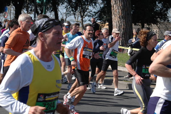 Maratona della Città di Roma (22/03/2009) dominici_km_12_688