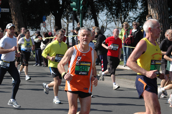 Maratona della Città di Roma (22/03/2009) dominici_km_12_700