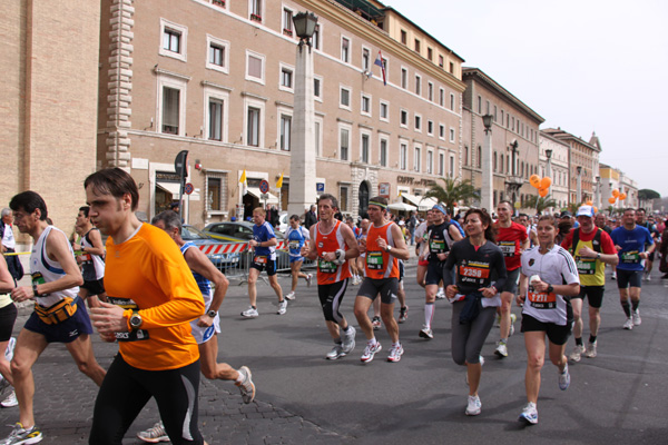 Maratona di Roma (21/03/2010) robert_0301
