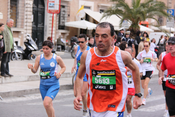 Maratona di Roma (21/03/2010) robert_0331