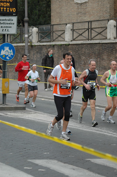 Maratona di Roma (21/03/2010) angelo_1305