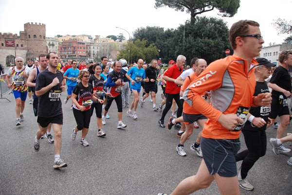 Maratona di Roma (21/03/2010) pat_1938