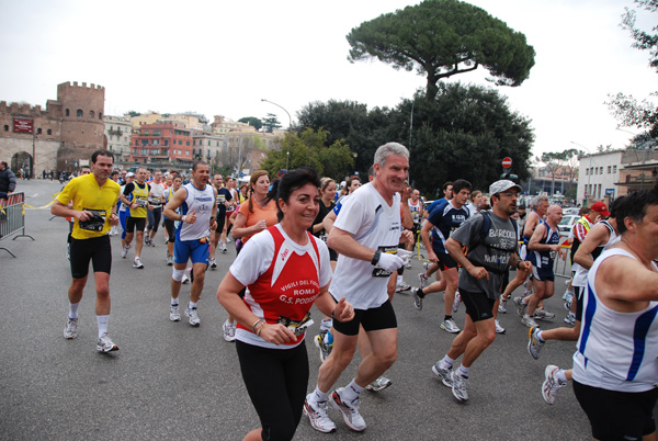 Maratona di Roma (21/03/2010) pat_2012