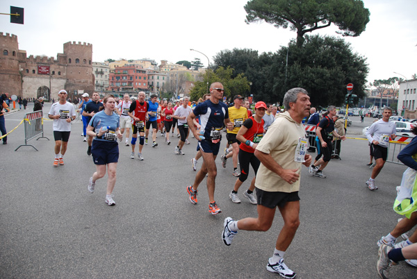 Maratona di Roma (21/03/2010) pat_2079