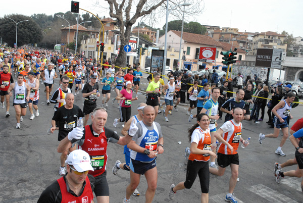Maratona di Roma (21/03/2010) mariarosa_0867