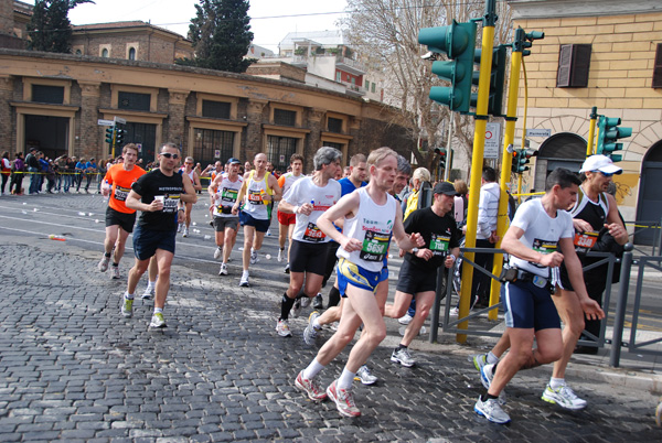 Maratona di Roma (21/03/2010) pat_2403