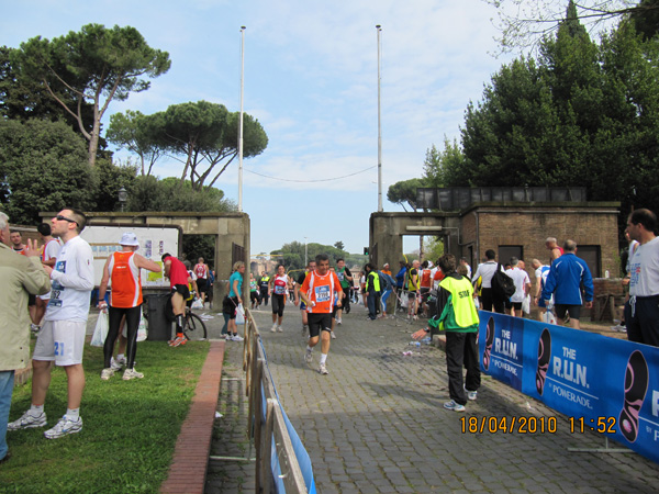 Appia Run (18/04/2010) salvatori_0897