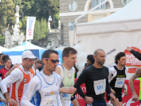 Maratonina CorriHaiti (14/03/2010) haiti_salvatori_0611
