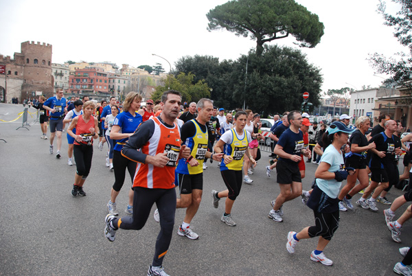 Maratona di Roma (21/03/2010) pat_2016