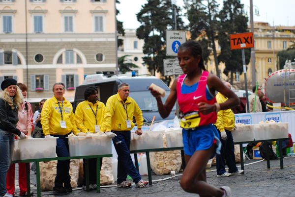 Maratona di Roma (21/03/2010) lorenzo_0040