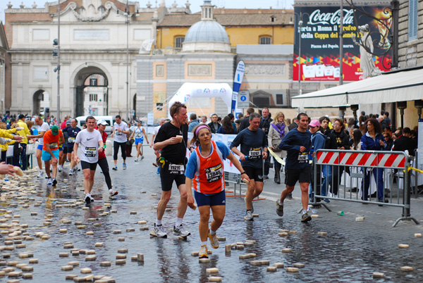 Maratona di Roma (21/03/2010) lorenzo_0382